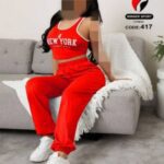 ست نیم تنه و شلوار ورزشی زنانه - red