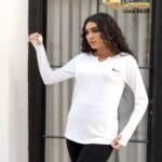 بلوز یقه دلبری فینگردار ورزشی زنانه - %d8%b3%d9%81%db%8c%d8%af