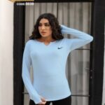 بلوز یقه دلبری فینگردار ورزشی زنانه - blue